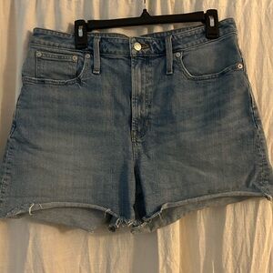 Madewell Curvy Perfecf vintage short - size 30